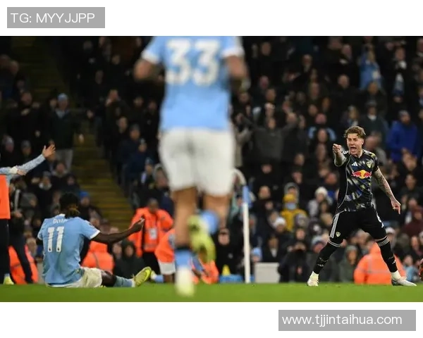 西甲精彩对决曼城逆转尤文图斯补时绝杀引发转会热议